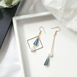 Unique Geometric Asymmetric Earrings 3/$30